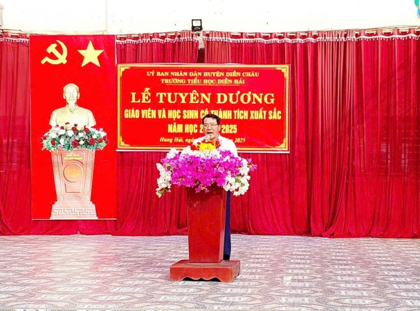 LỄ TUYÊN DƯƠNG GIÁO VIÊN - HỌC SINH NĂM 2024-2025